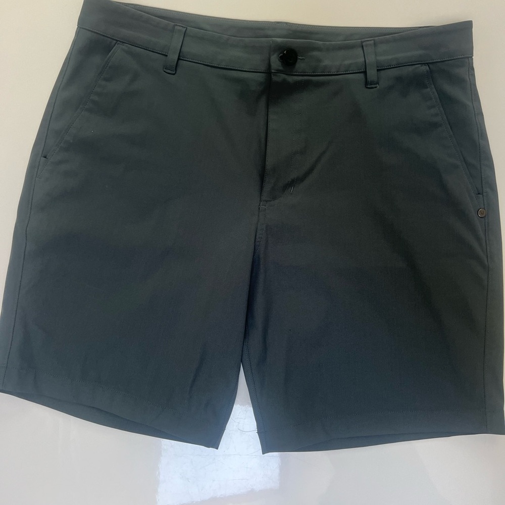 Men’s Vuori Shorts
